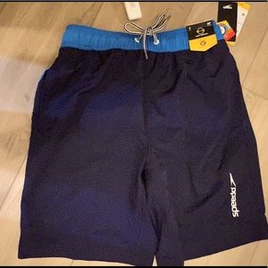 Mens Swim trunks, colorblock. New with tag never worn. Ordered wrong size online